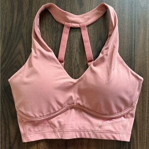 Whitney Simmons x Gymshark sports bra